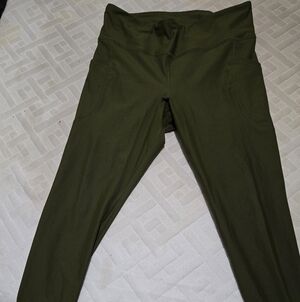 Old Navy Active Pea Green High Rise Leggings